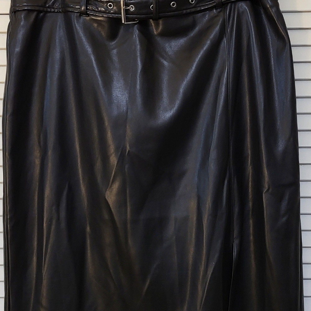 Andrew Marc Black Pleather Pencil Skirt